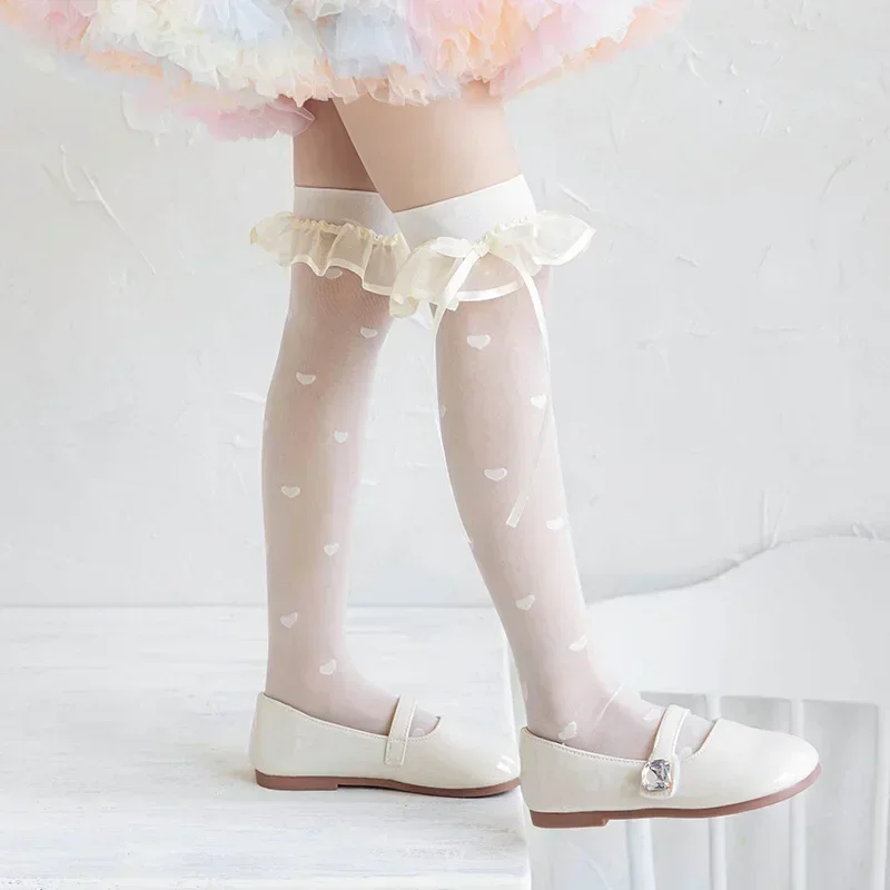 Calcetines hasta la rodilla finos y transpirables de verano para niños y niñas, calcetín coreano a la moda con puntos y corazón hasta la rodilla, calcetín escolar de algodón y nailon suave - imagen 3