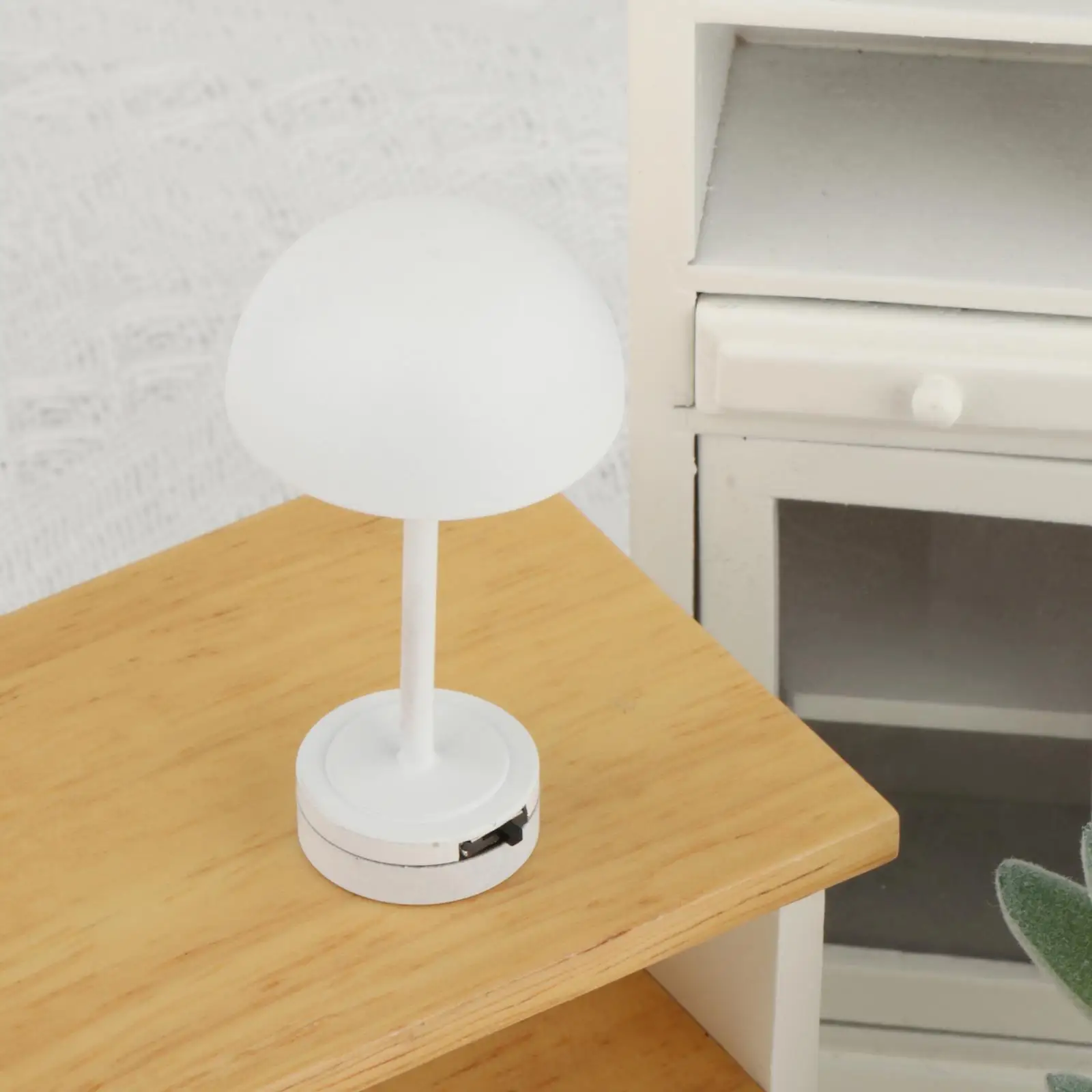 Lámpara de mesa en miniatura para casa de muñecas, comedor, sala de estar, regalos para niños, 1/12