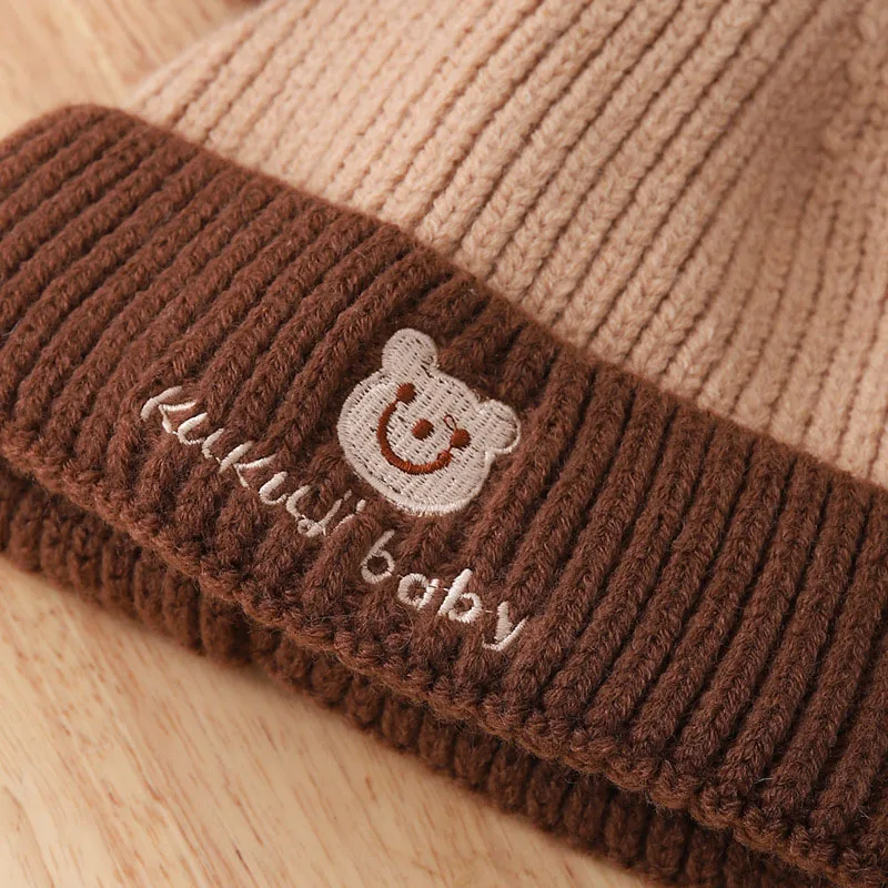 Conjunto de gorro y bufanda de invierno para niños, 4 colores, gorro de punto versátil para niñas, accesorios para niños con oso de dibujos animados - imagen 5