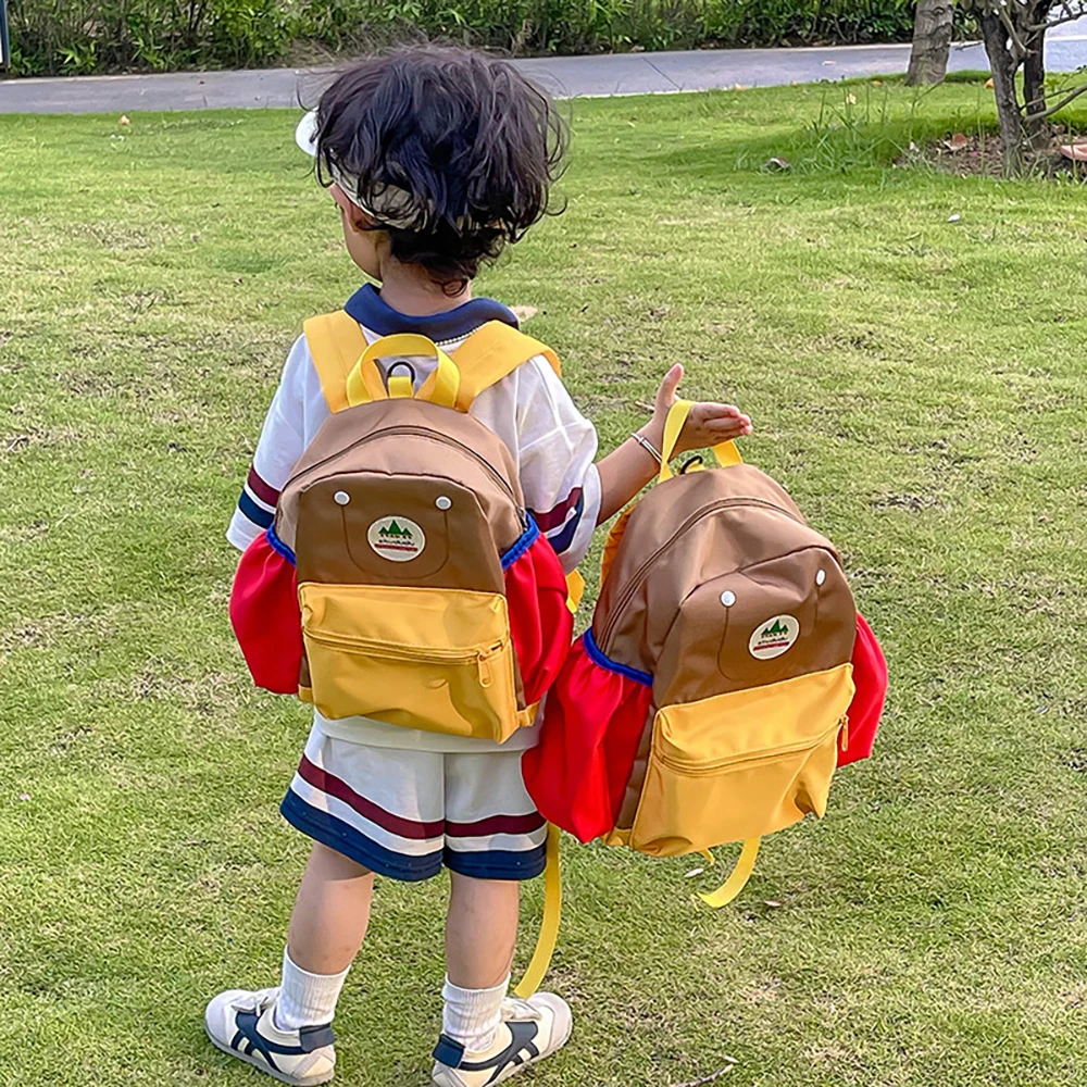 Mochila preescolar de lona contrastante con parche bordado - imagen 5