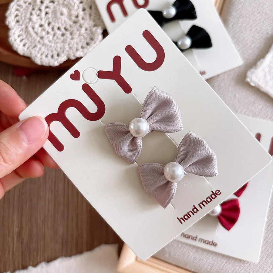 Pinzas para el cabello de mariposa y perlas pequeñas de satén coreano, pinzas para el cabello para niñas, accesorios para el cabello para niñas