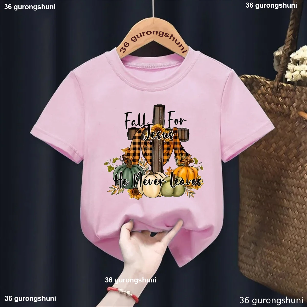 Camiseta con estampado gráfico de Jesús, He Never Leaves para niños y niñas, regalo de Acción de Gracias, ropa Kawaii para niños, camiseta sólida - imagen 3