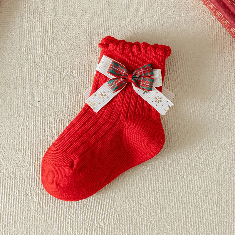 Red snowflake bow