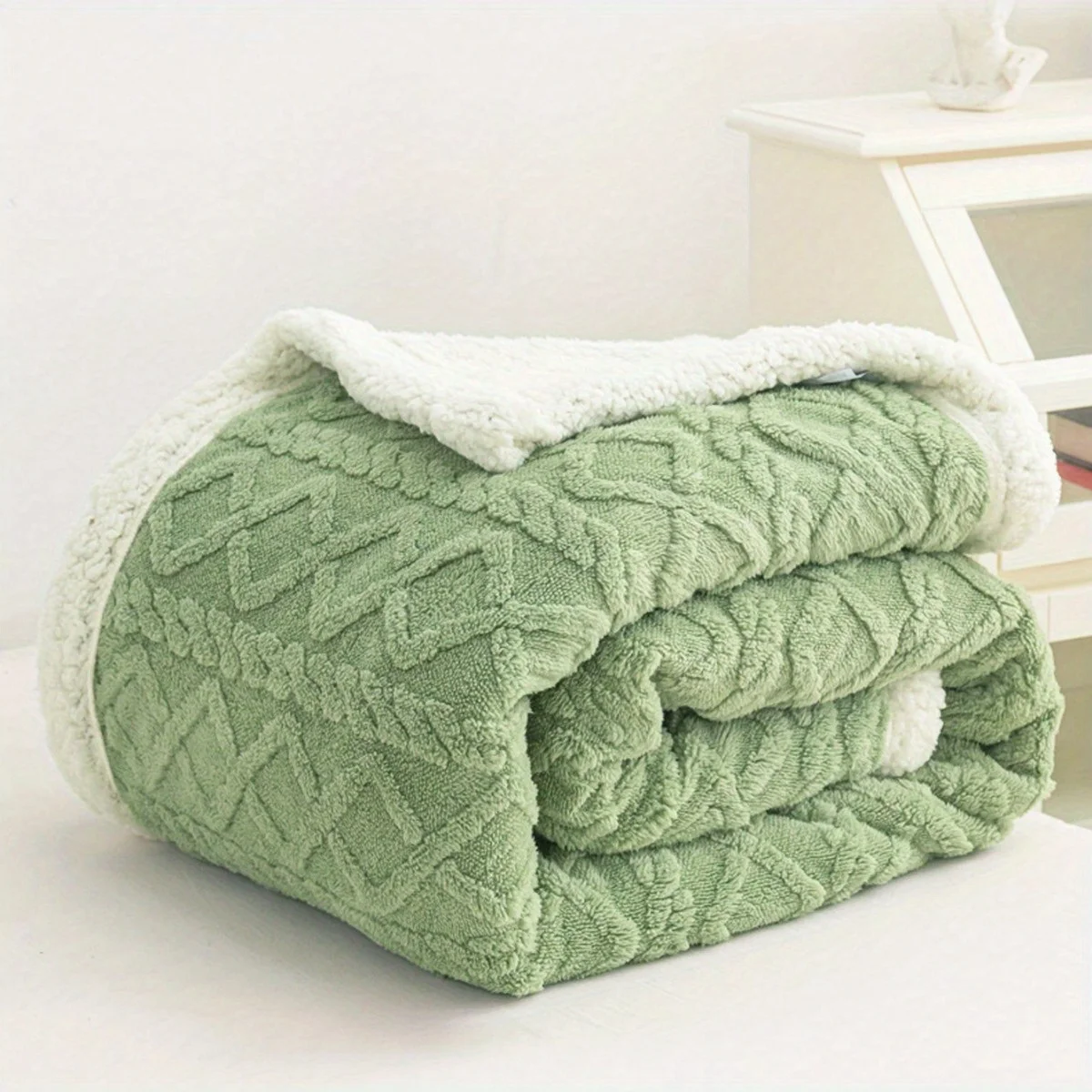 Manta de lana de Coral para la siesta, cojín multifuncional para oficina, dormitorio, sofá, manta de viaje, 1 unidad - imagen 5