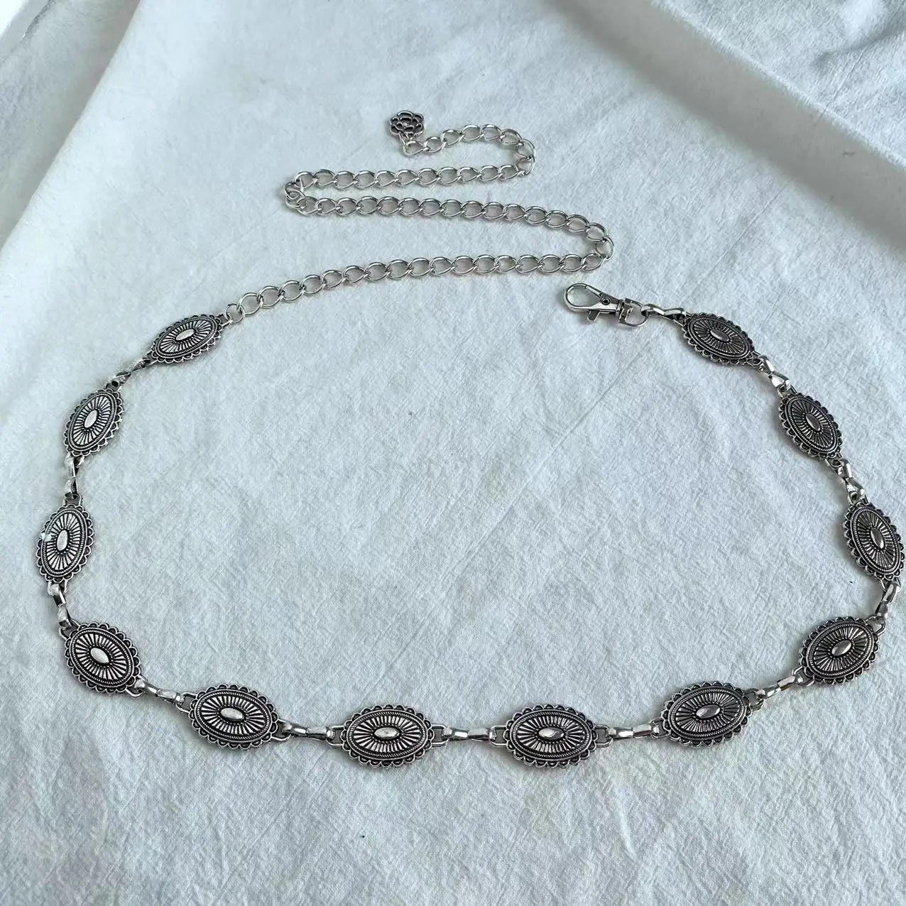 silvery B