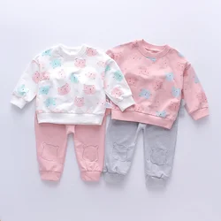 Conjunto de otoño para niña – camiseta estampado animado y pantalón