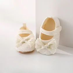Zapatos antideslizantes de algodón para primeros pasos de niña