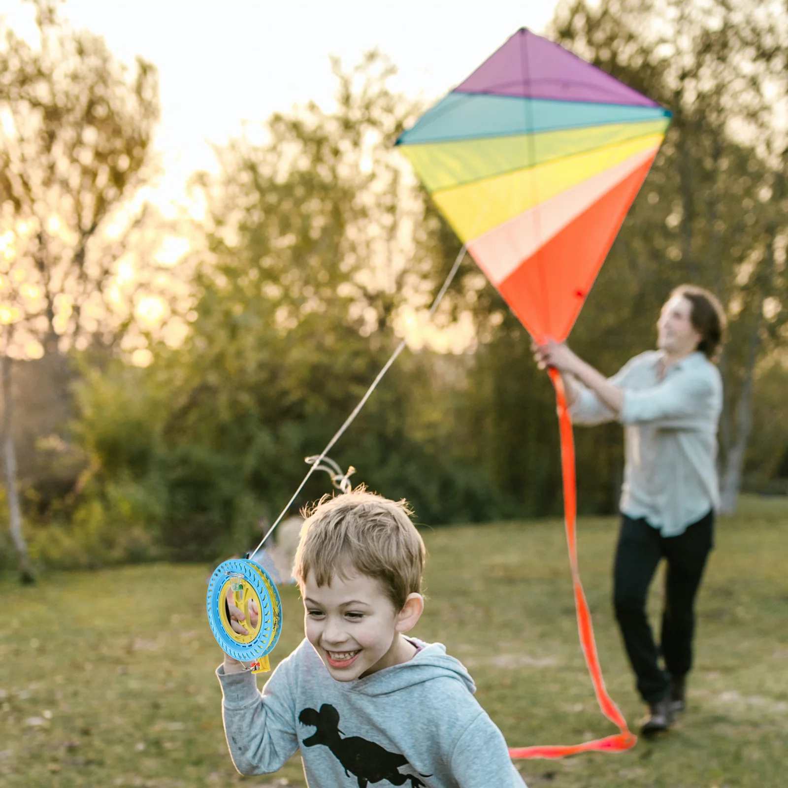 Rueda de línea de plástico, agarre manual, carrete guía duradero, carrete de cometa voladora resistente a los arañazos, carrete de viento, herramienta para cometas voladoras - imagen 5