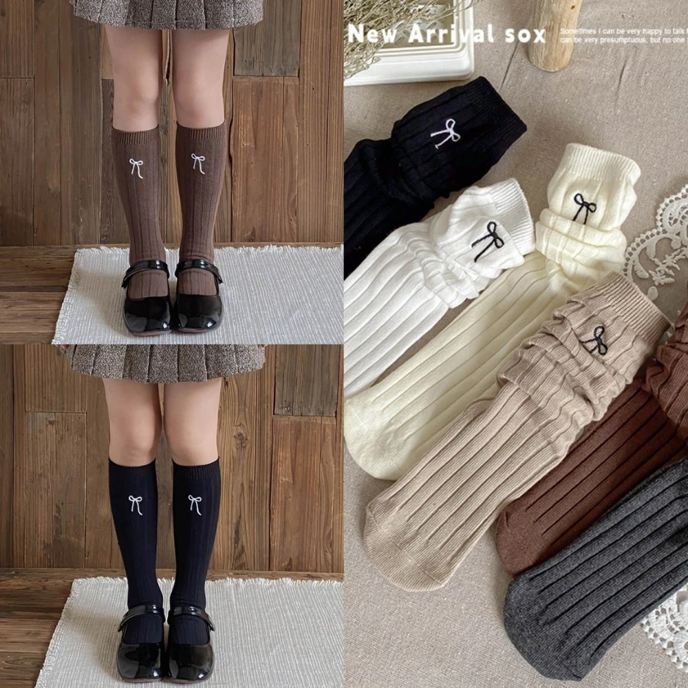 Calcetines largos para niñas, medias con lazo bordado para primavera y otoño, calcetines coreanos de algodón de tubo largo de punto liso para niñas de Lolita