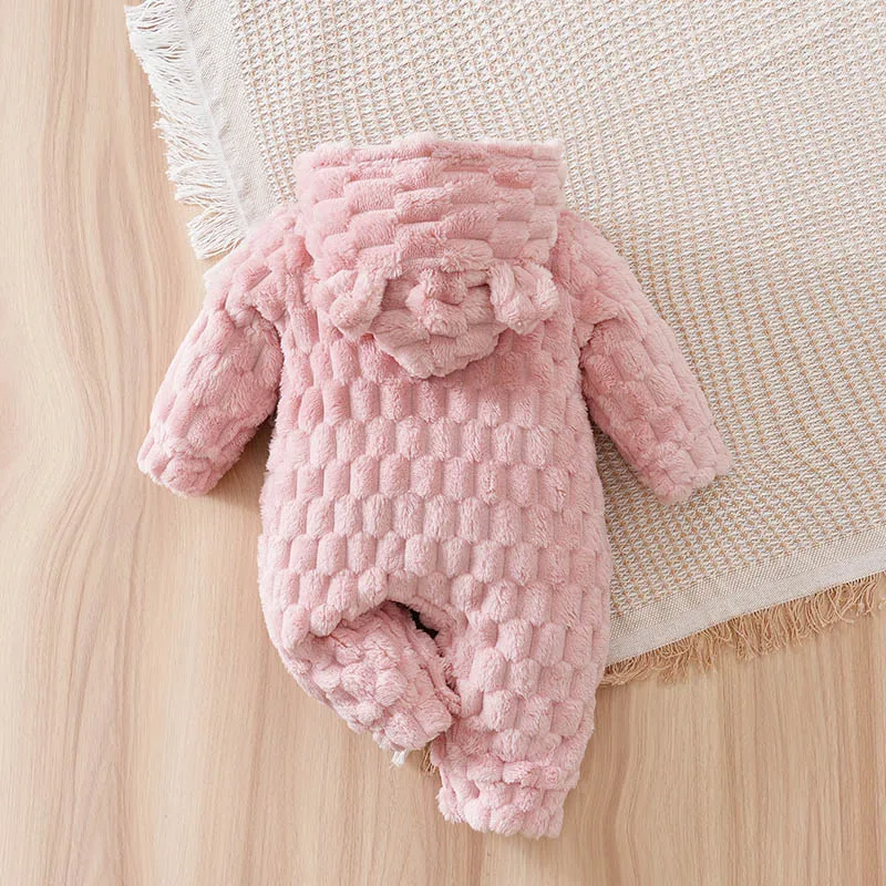 Pelele bebé recién nacido de franela de invierno rosa con capucha - imagen 3