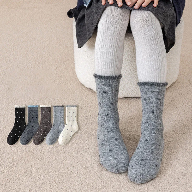3 pares por lote de calcetines de invierno para niños 2-12T lindos puntos niñas calcetines gruesos hasta la rodilla calcetines de tubo cálidos acolchados de piel para niños - imagen 3