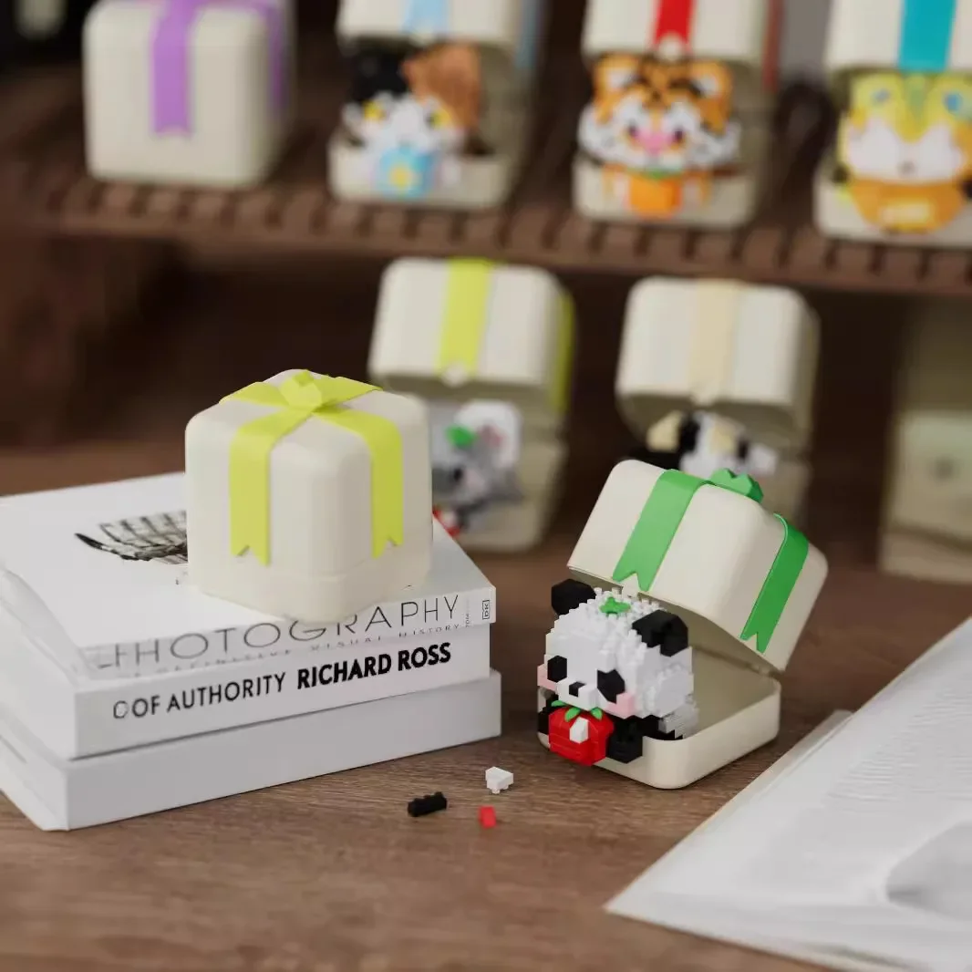 Caja de almacenamiento creativa de la serie Animal de dibujos animados, Mini adorno de gato, Panda, conejo, Micro bloques de construcción, juguetes para niños, regalos de navidad - imagen 3