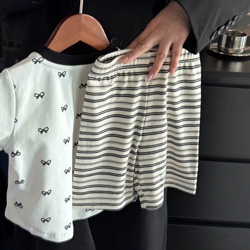 Conjunto verano bebé camiseta manga corta y pantalón rayas - imagen 2