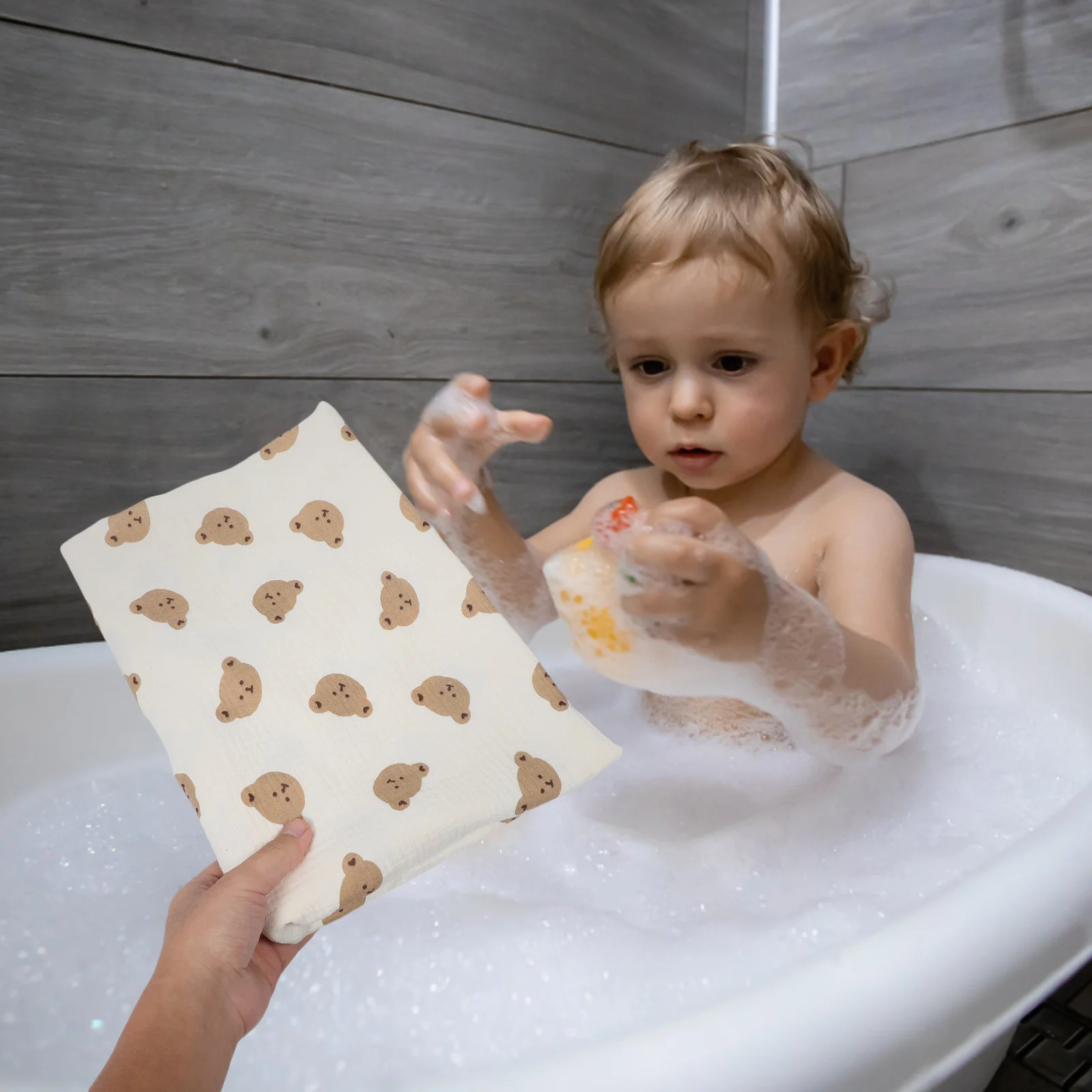 Manta de muselina para bebé, gasa suave de doble capa, toalla de baño absorbente, diseño de oso, manta para guardería recién nacido para niños y niñas - imagen 3