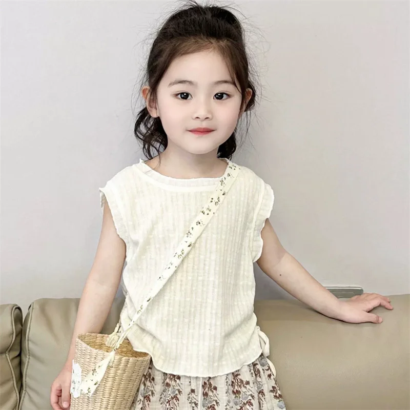 Conjunto verano infantil floral – Camiseta sin mangas y pants - imagen 5