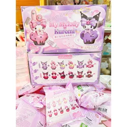 Figura coleccionable Sanrio Kuromi y My Melody corazón kawaii