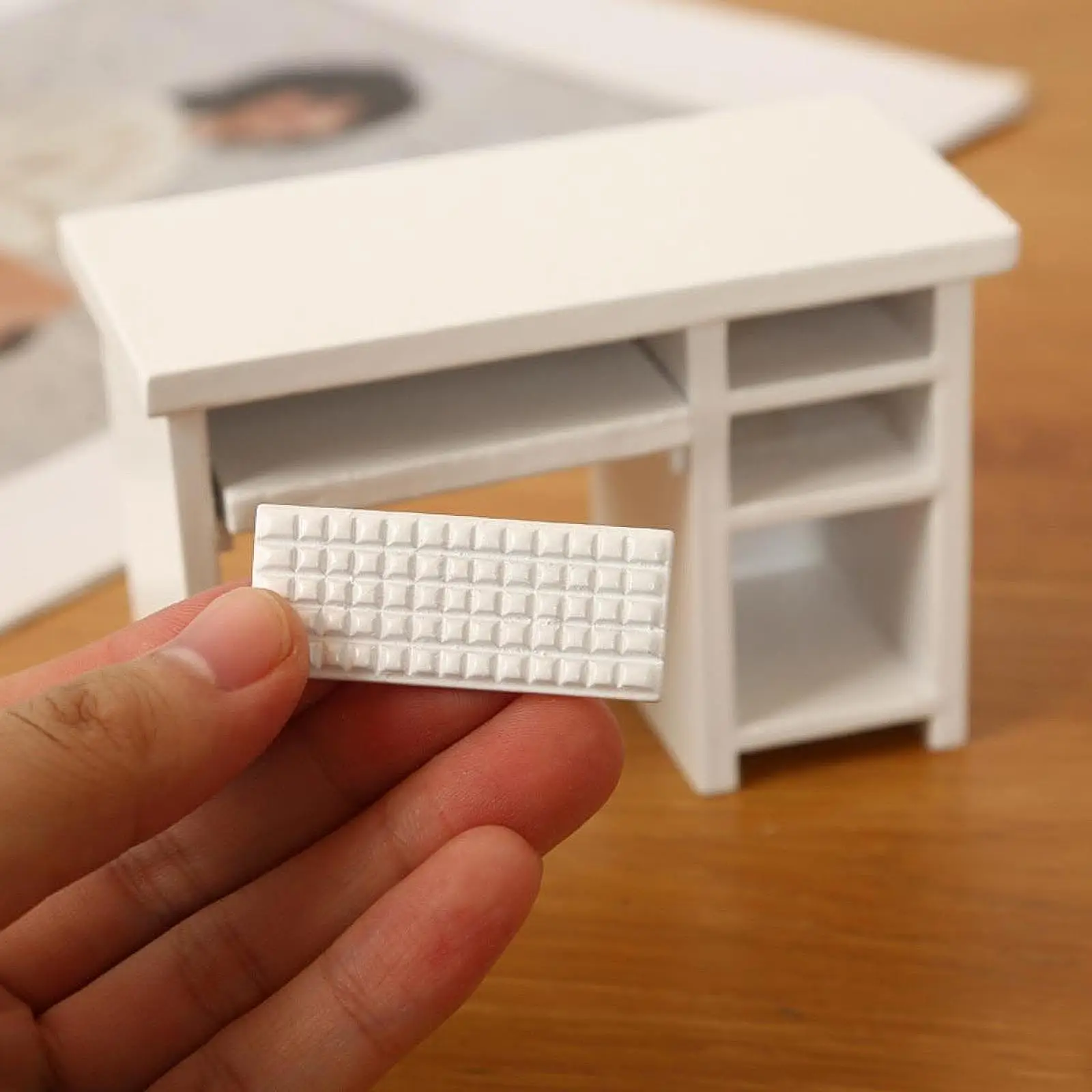 Miniature Computer Desk Model Model Toy Study Desk 1:12 Dollhouse Furniture Tiny Furniture for Dollhouses Pretend Play DIY Scene