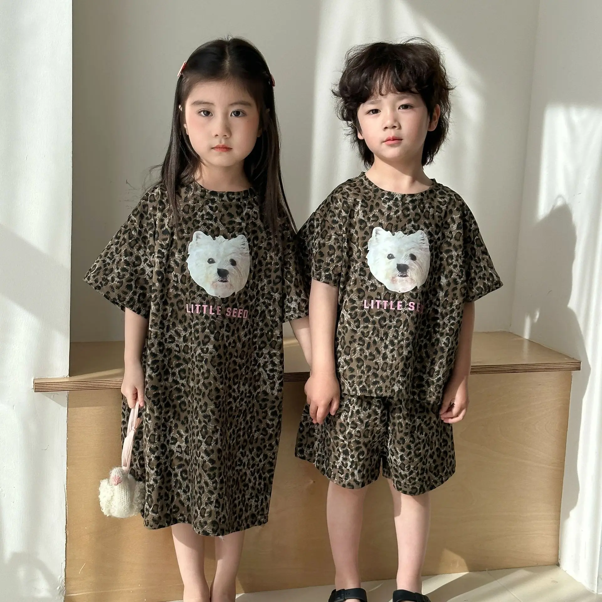 Ropa de hermano y hermana, vestido de leopardo para niñas, camiseta para niños, pantalones cortos, conjunto de ropa de 2 piezas