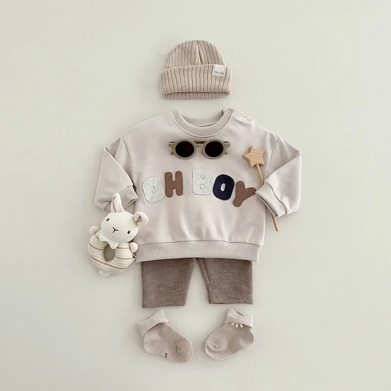 Conjunto de ropa con letras de dibujos animados, sudadera y medias con bloques de Color, trajes infantiles de 0 a 3 años, 2 uds., otoño 2025 - imagen 2