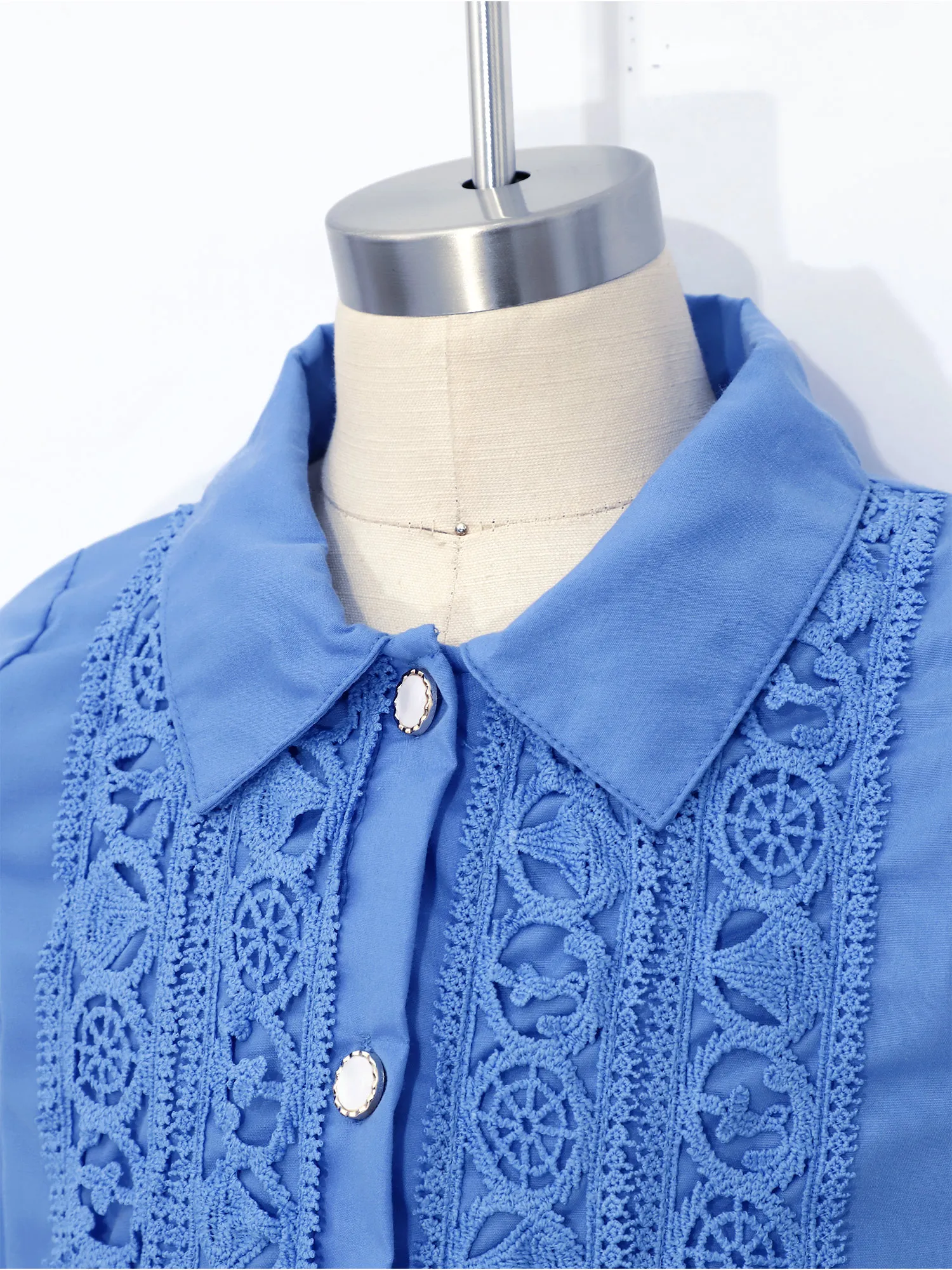 Vestido bohemio de ganchillo con falda de vuelo para niña - imagen 5