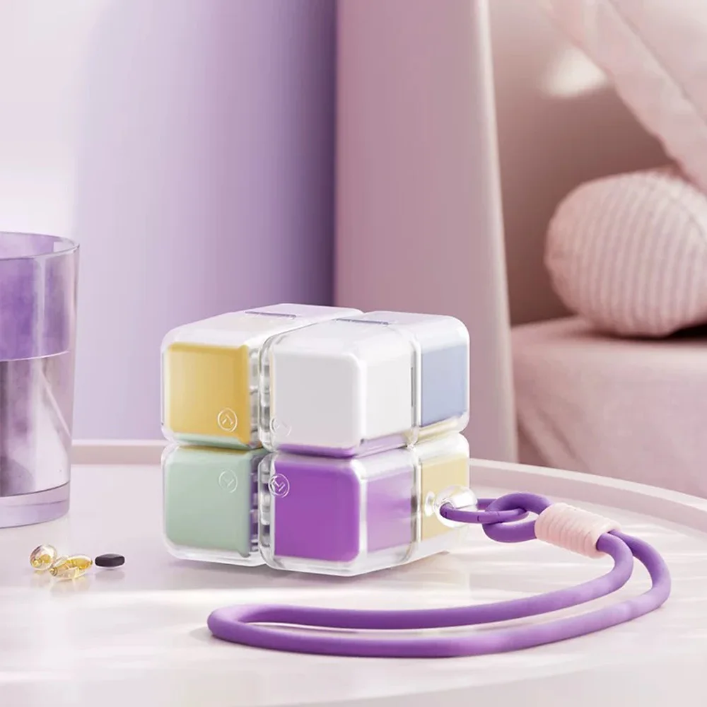 Pastillero semanal infantil con forma de cubo – Organizador portátil - imagen 2