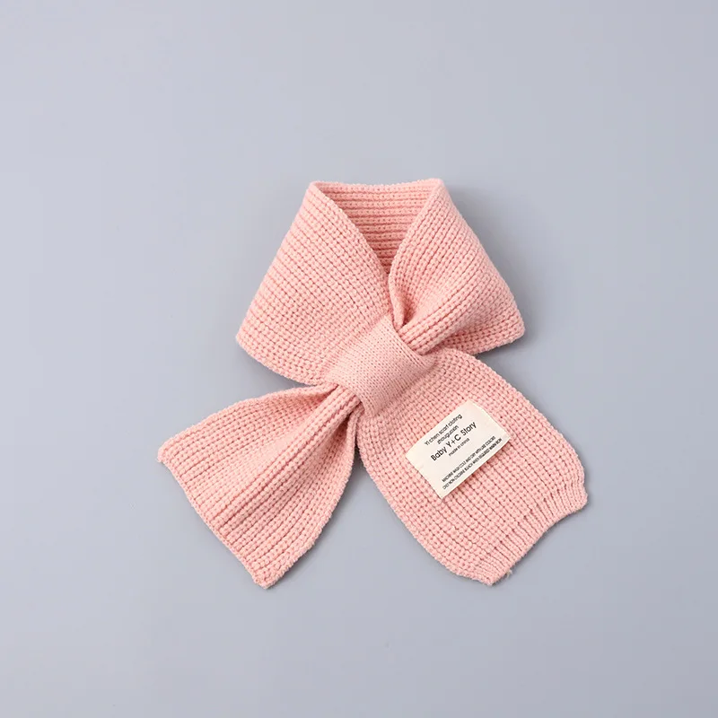 Bufanda cruzada con etiqueta de tela de oso para bebé, bufandas de punto cálidas para otoño e invierno, bufanda suave con anillo para el cuello para niños y niñas - imagen 4