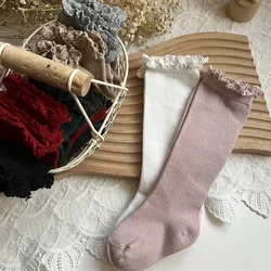 Calcetines largos de encaje para bebé - con volantes, 0-5 años
