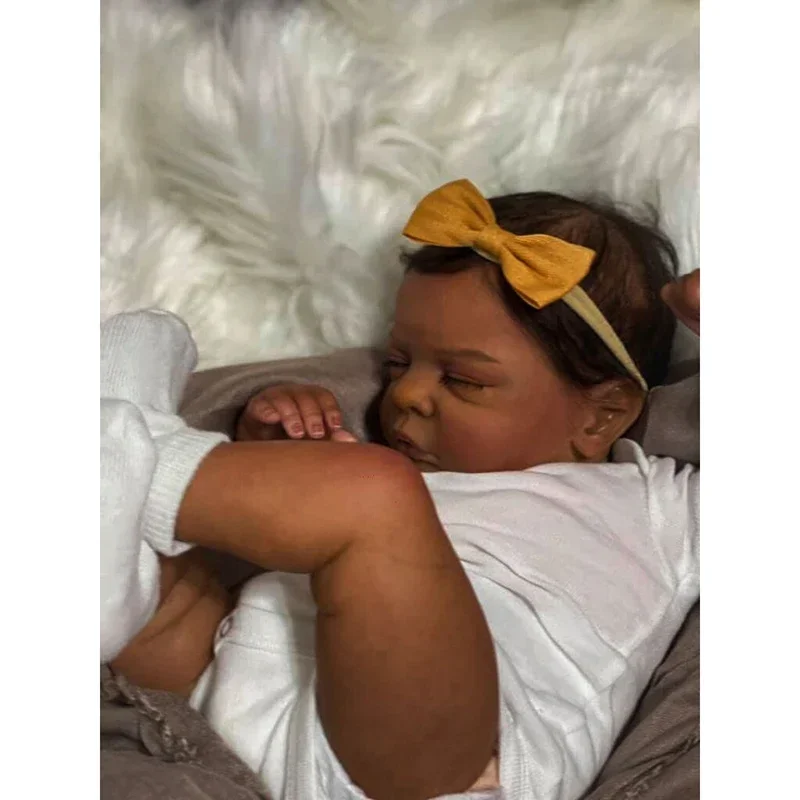 Muñeca Reborn Romy recién nacido con pelo tejido a mano