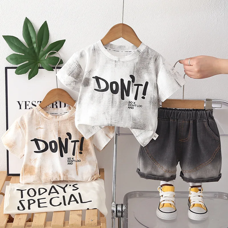 Conjunto verano bebé camiseta y pantalón corto de algodón