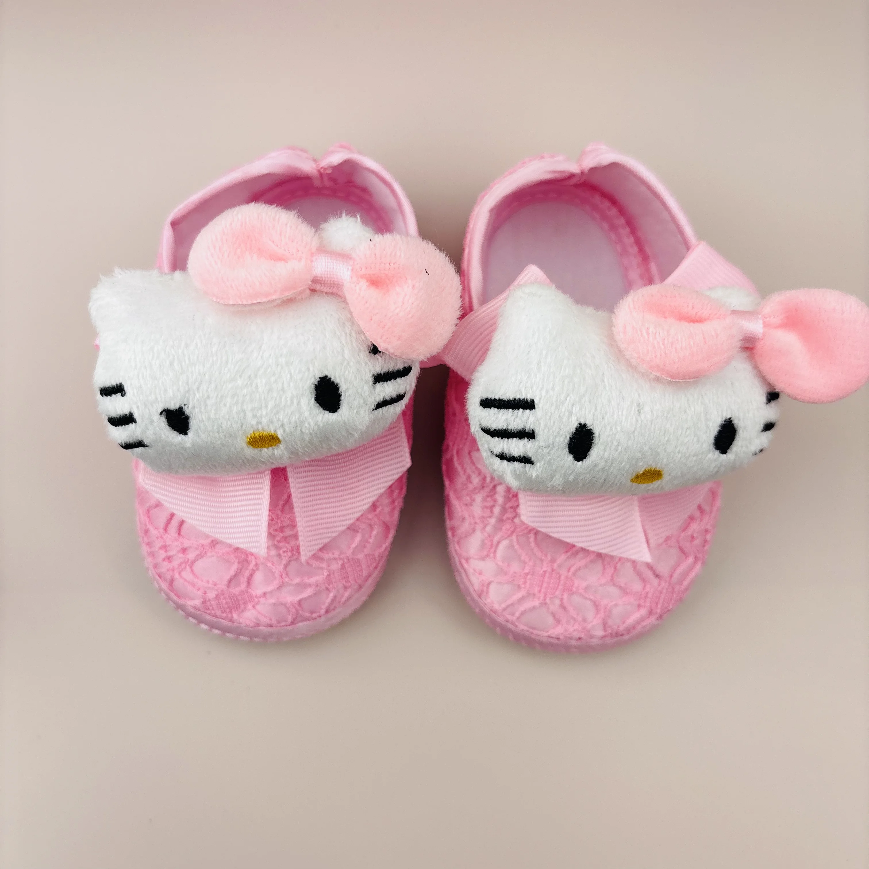 Traje para gatear para bebé, pantalones para gatear para recién nacido, pegatinas de Mickey Mouse, pantalones para gatear para bebé, zapatos para la cabeza de felpa 3D, tiro para bebé - imagen 4