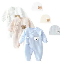 Body recién nacido de algodón con gorrito y ropa de casa