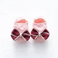red bow