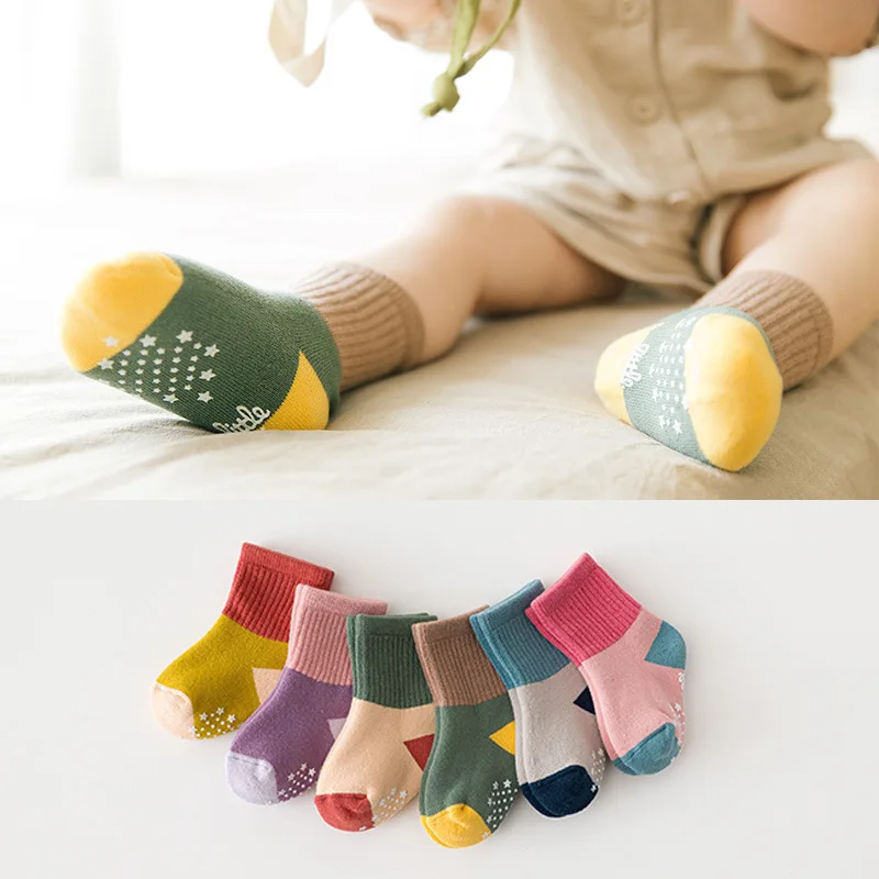 Otoño Invierno Terry cálido medio calcetines de bebé nuevo suave Patchwork Prewalker calcetín de suelo para niñas recién nacidas niños calcetines de punto infantiles