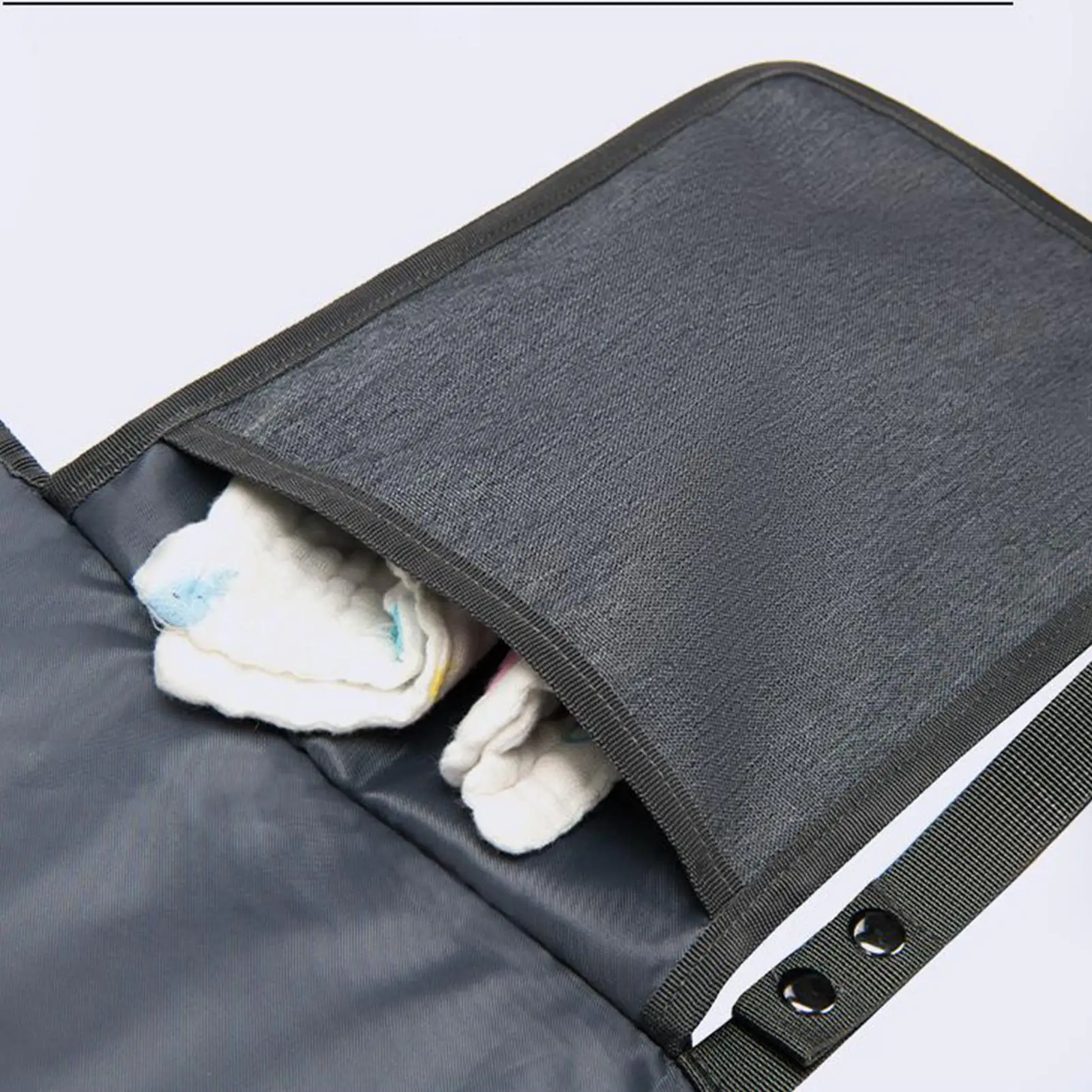 Monedero para pañales impermeable con gancho para cochecito, bolsa para pañales de bebé con cambiador para todos los días, viajes en la playa, viajes cortos, familia - imagen 4