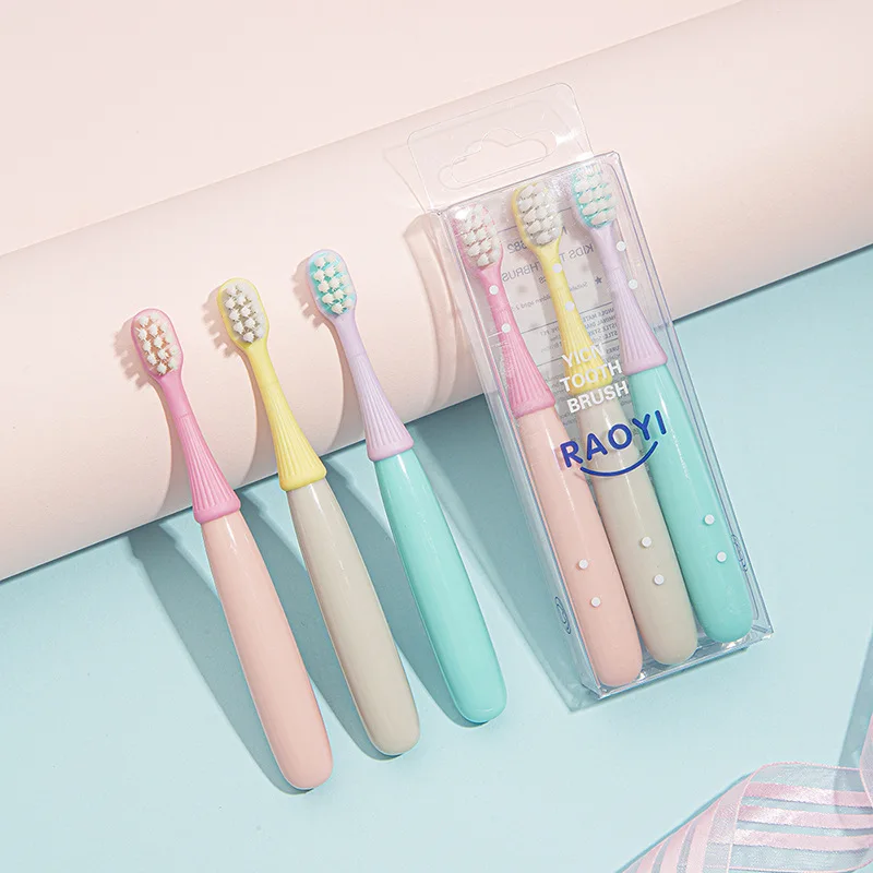 Cepillo dental infantil ecológico con cerdas suaves