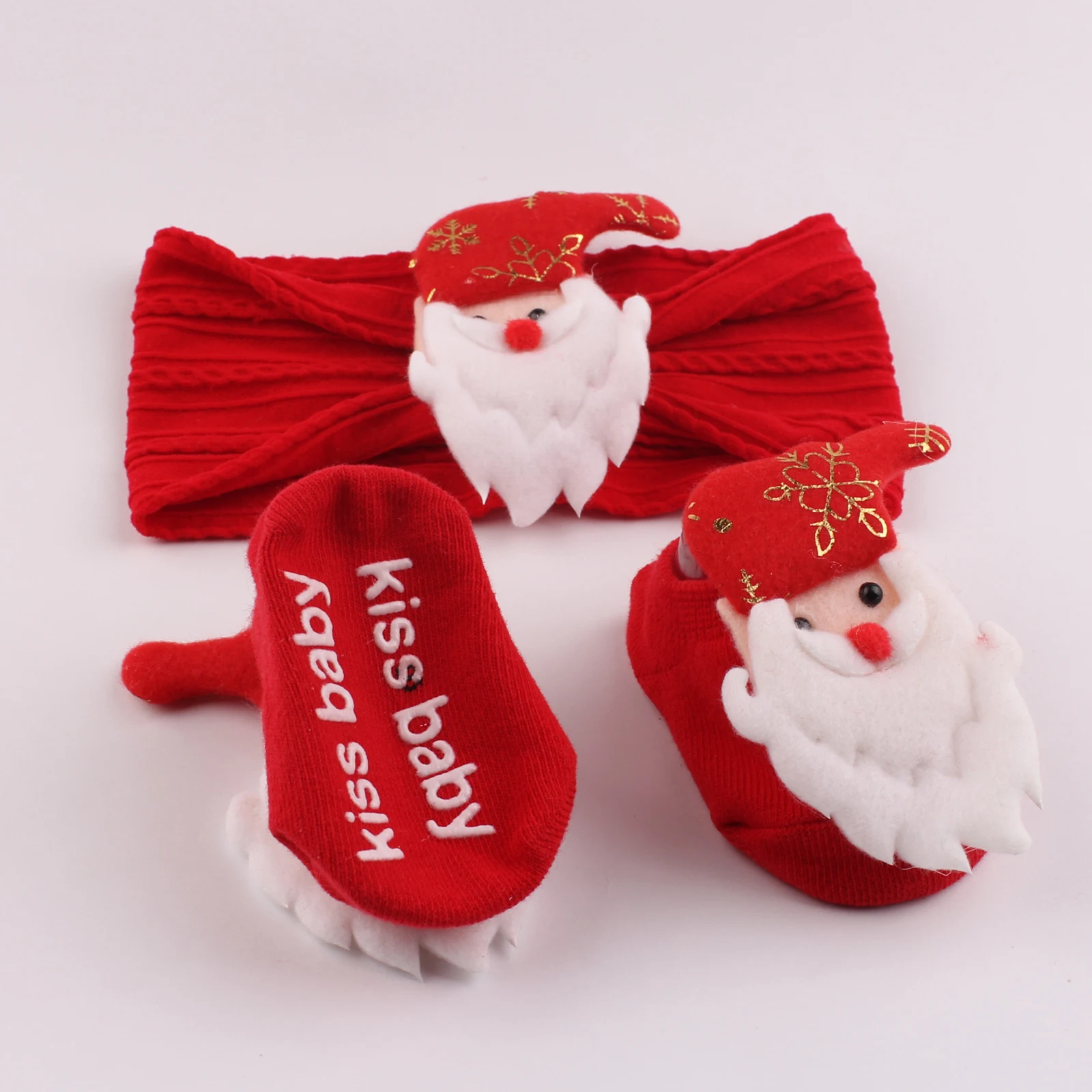 Conjunto regalo navideño para bebé con calcetines, guantes y diadema - imagen 4