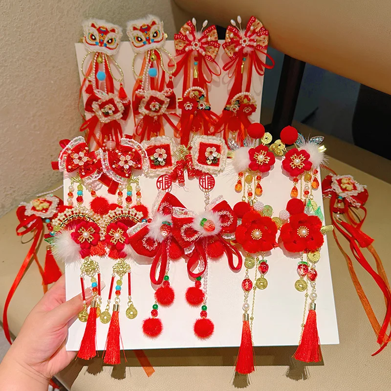Pinzas para el cabello rojas de Año Nuevo para niños: diseño festivo de borlas, estilo antiguo, combinación perfecta para trajes de Hanfu y Año Nuevo. - imagen 3