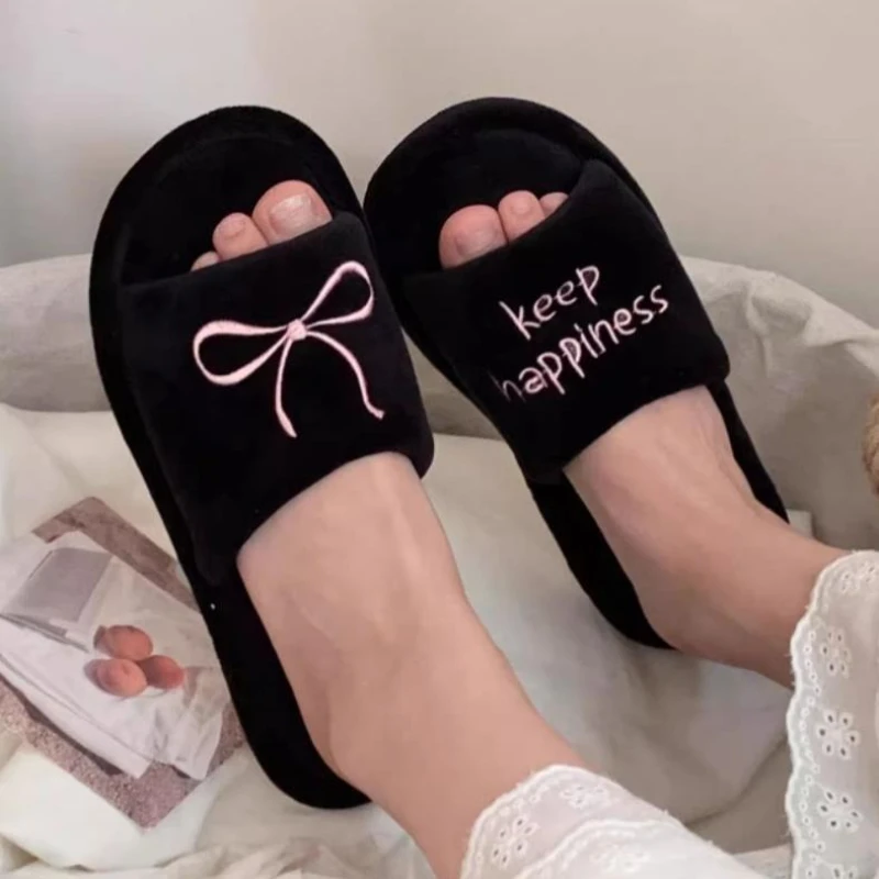 Zapatillas mullidas de interior para niñas con suela antideslizante - imagen 2