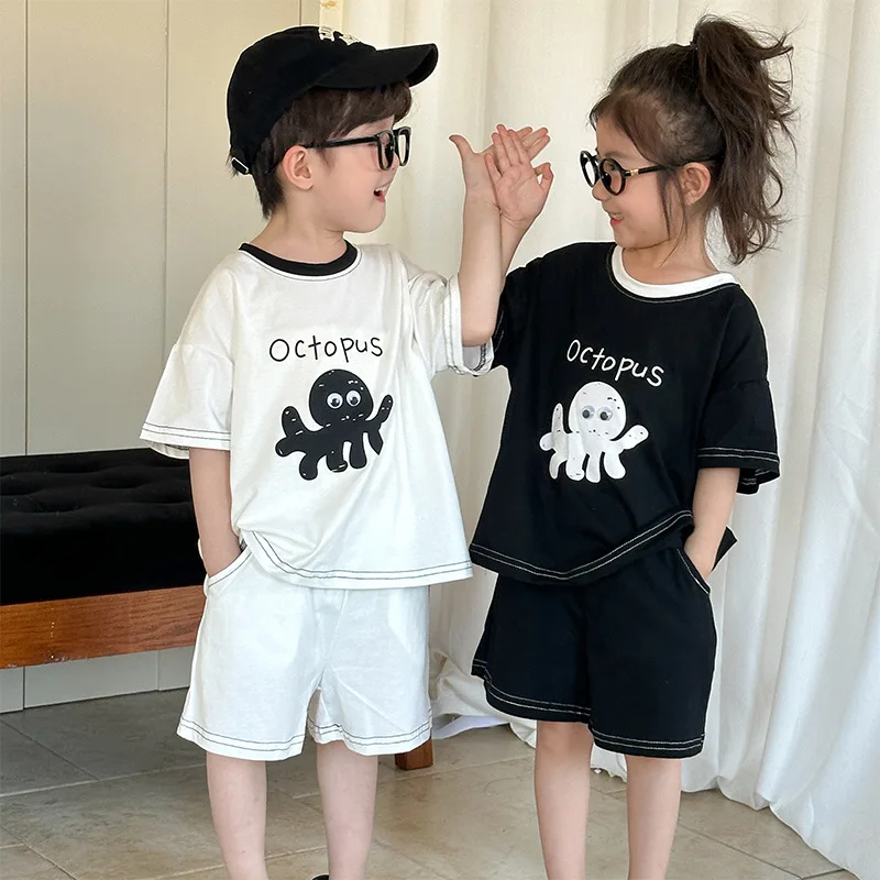 Conjunto verano bebé niña – Camiseta y pantalón corto estampado animal - imagen 2