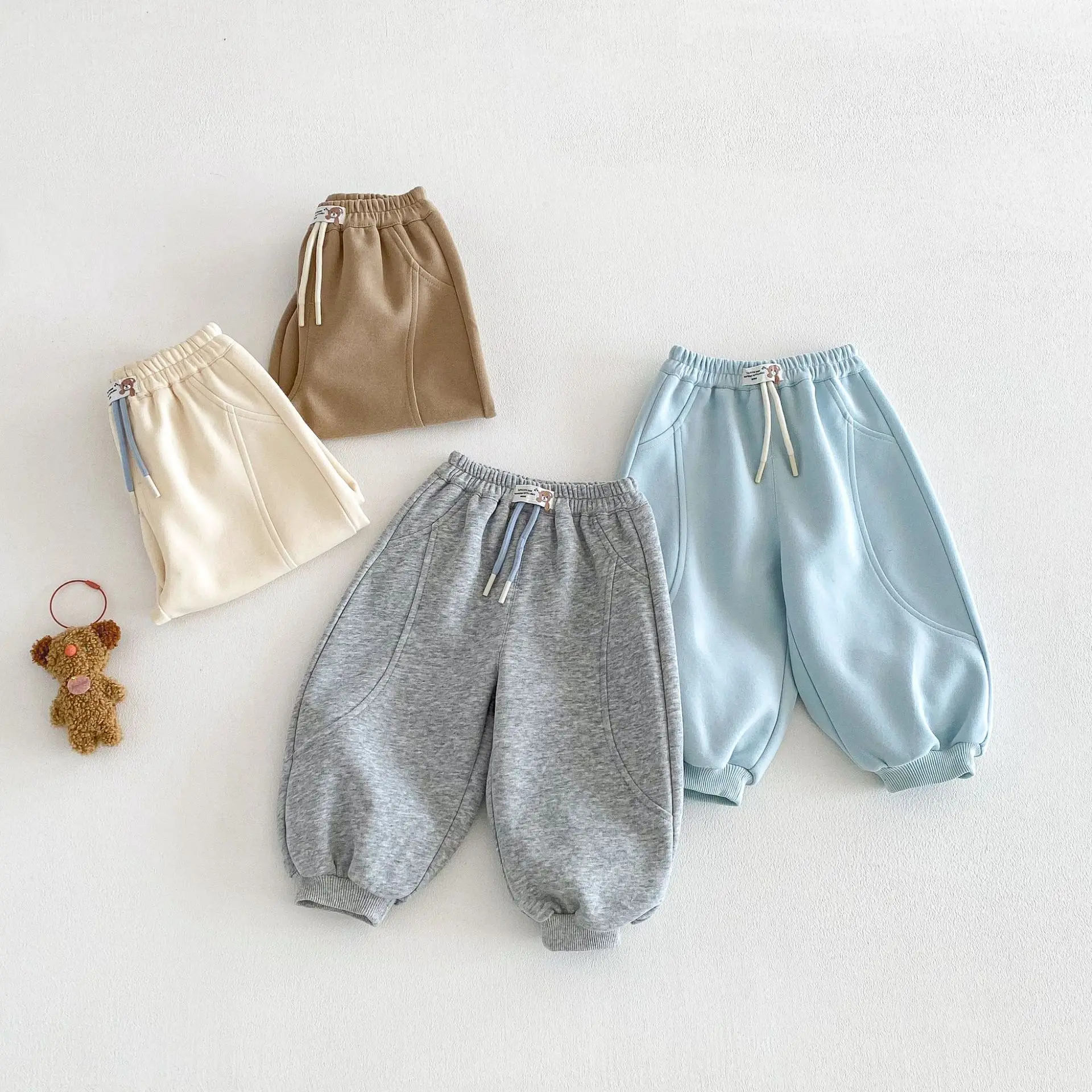 Pantalones deportivos de algodón para niño – Cómodos y transpirables - imagen 2