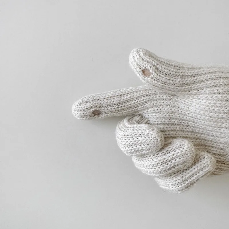 Guantes de punto de estilo coreano para niños, manoplas cálidas de invierno, guantes de Color sólido, calentadores de manos suaves de ganchillo para niños y niñas, moda para niños - imagen 4