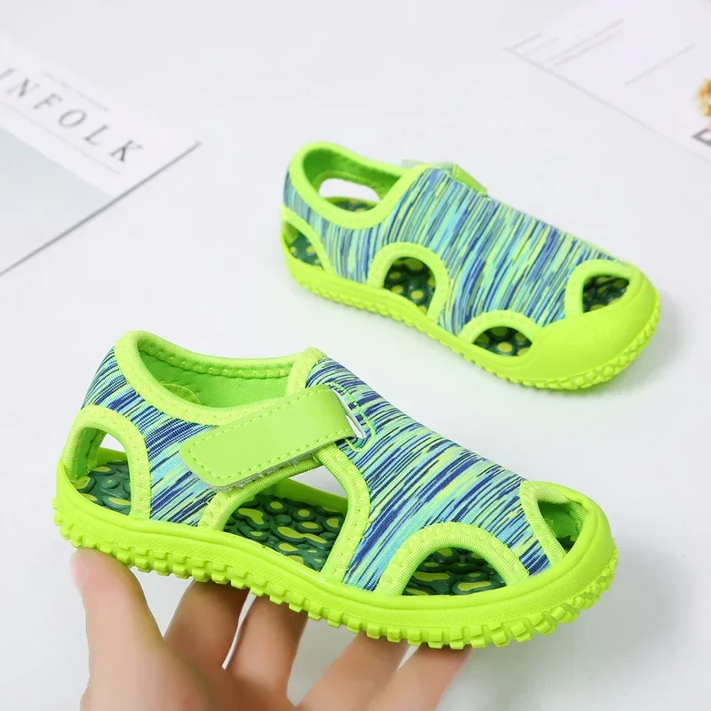 Sandalias de playa para niños y niñas, zapatillas antideslizantes de verano con suela suave para niños, exteriores, anti choques - imagen 4