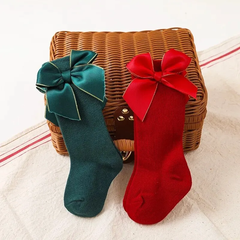 Calcetines de Navidad para bebé y niña, calcetín largo hasta la rodilla con lazo grande rojo, algodón suave, regalo para recién nacido de 0 a 5 años, 2 pares por lote - imagen 2