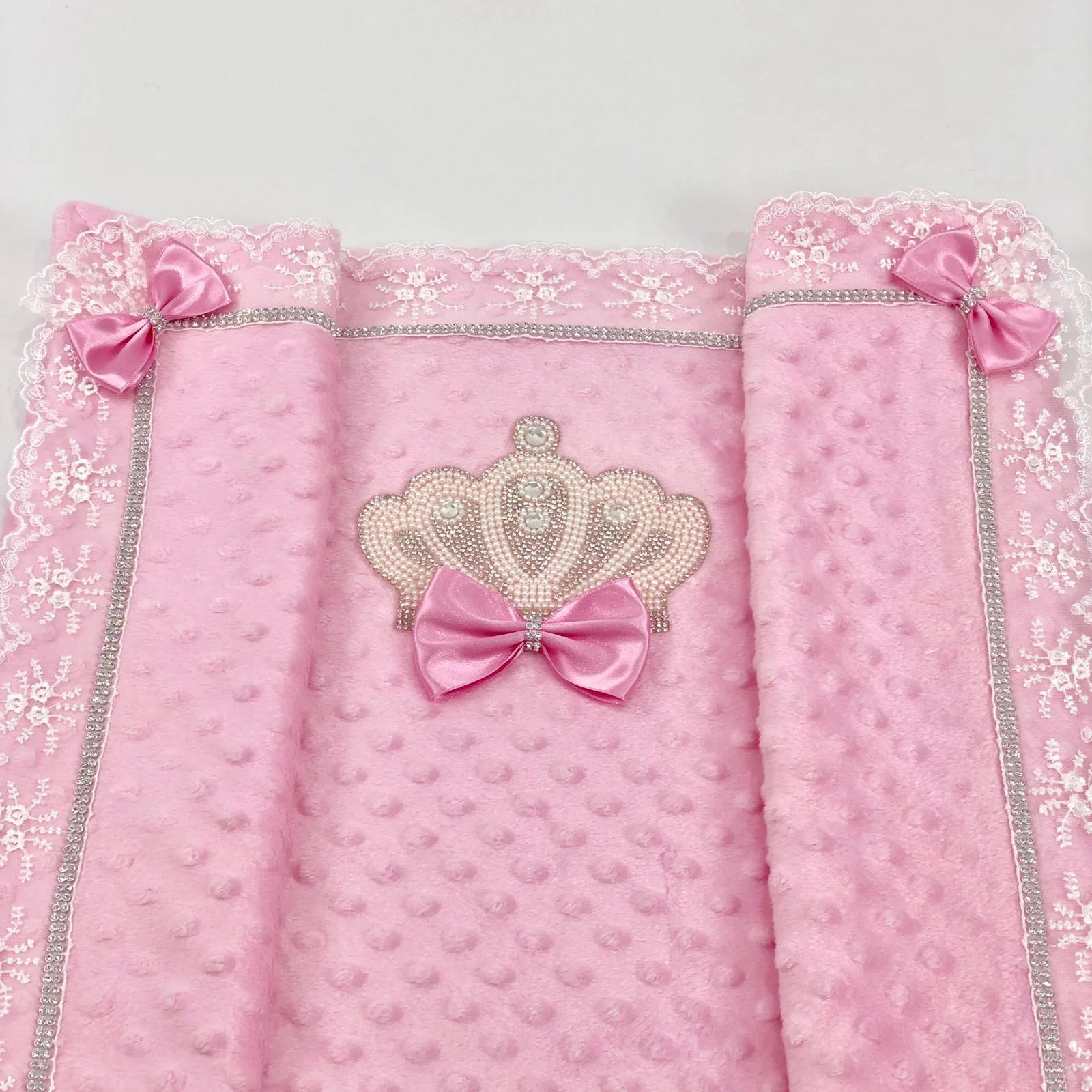 pearly pink