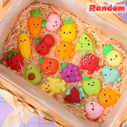 Juego de juguetes blandos de Mochi para niños y adultos, minipaquete de frutas para apretar, alivio del estrés, ansiedad, regalo de cumpleaños, 1-24 piezas