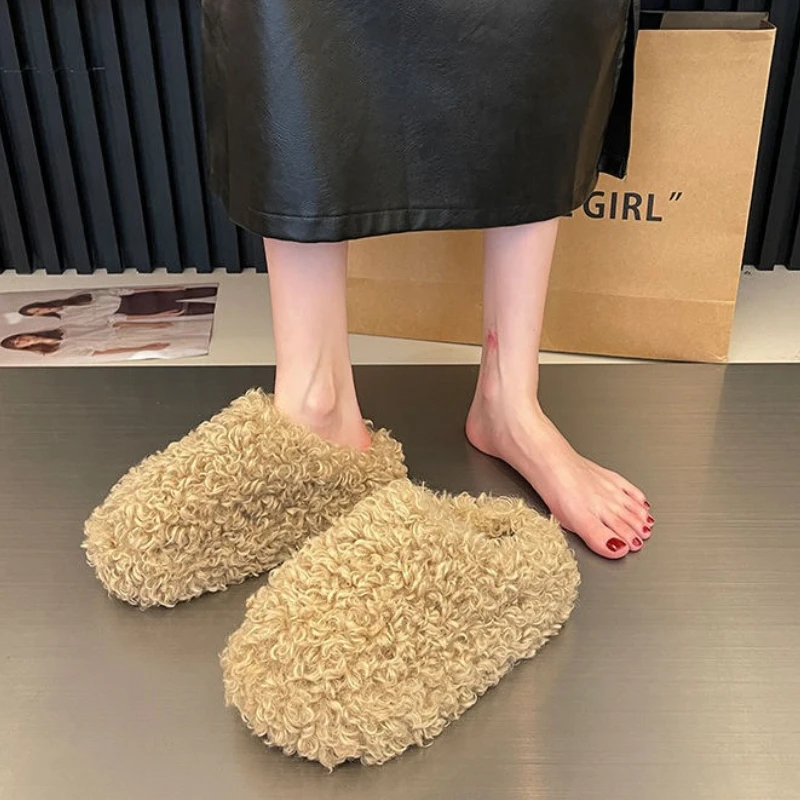Pantuflas de piel sintética mullidas para mujer con plataforma - imagen 5