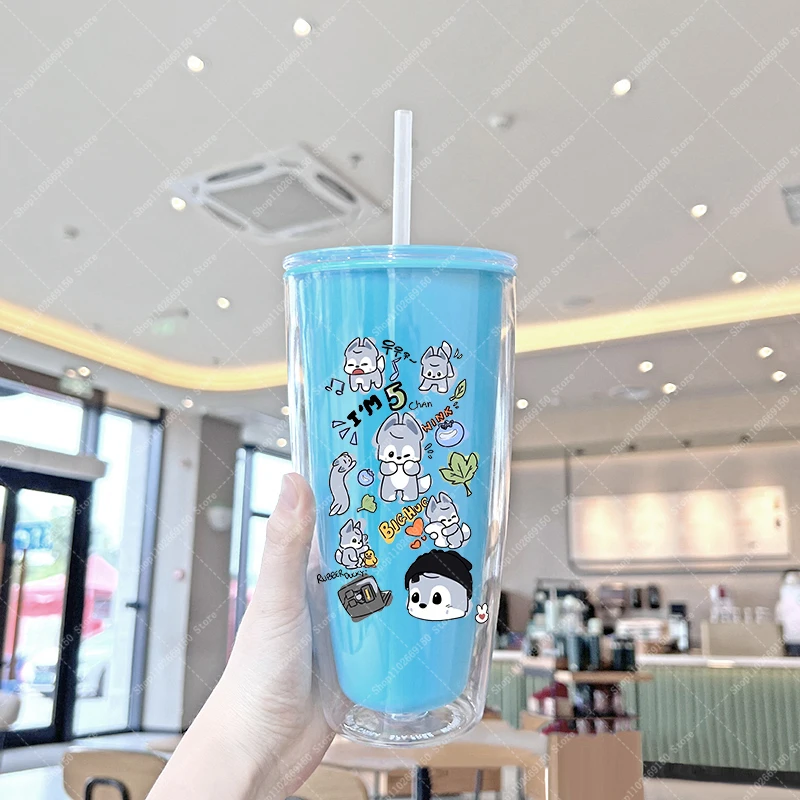 Taza de plástico para bebidas frías para niños, tazas de agua portátiles de dibujos animados SKZ con pajita, contenedor de jugo bonito de Anime para niñas, regalos de navidad - imagen 5