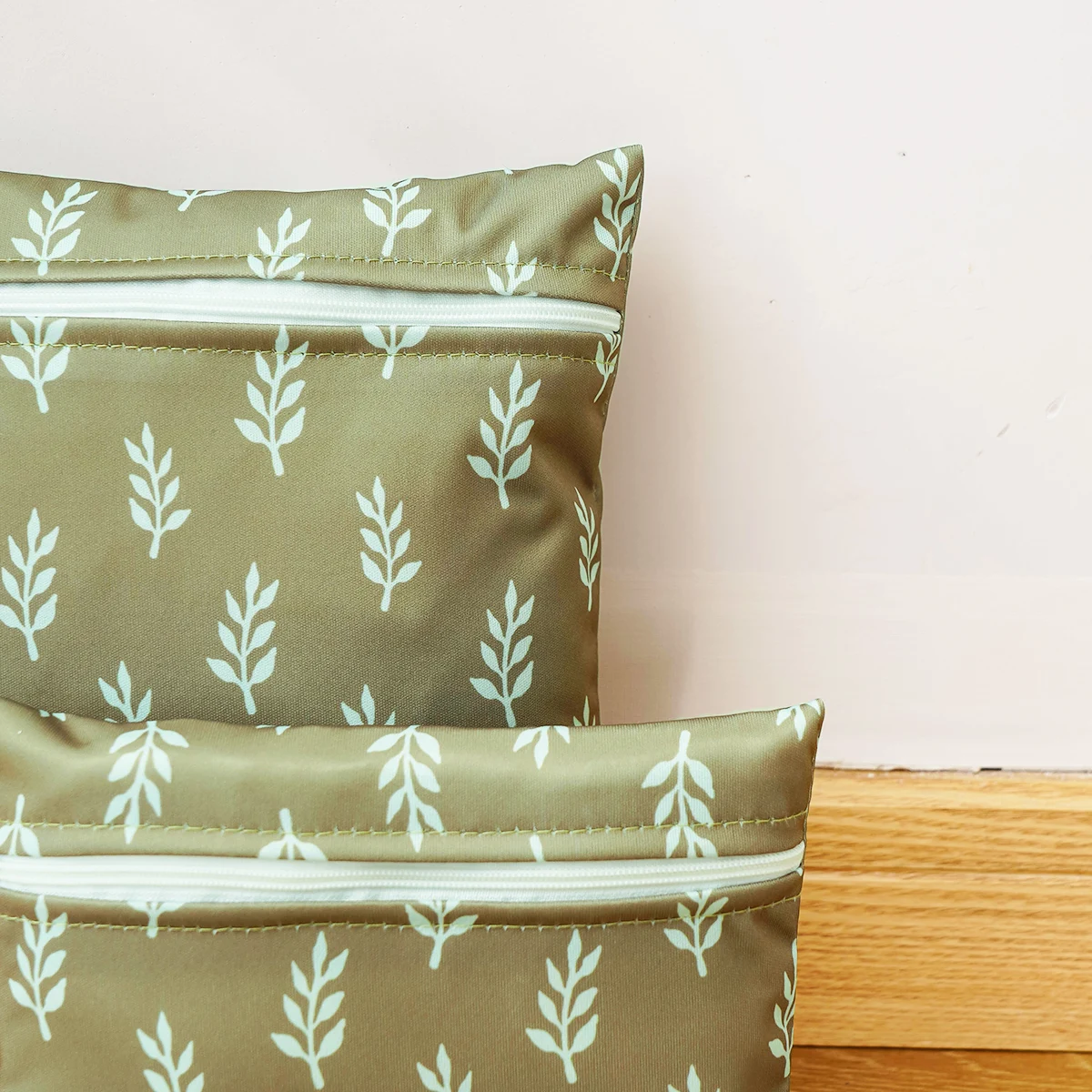 HappyFlute, nuevos conjuntos de dos piezas, diseño de mango con estampado de plantas, impermeable, uso multiusos, bolsa de pañales para bebés ecológica reciclada - imagen 3