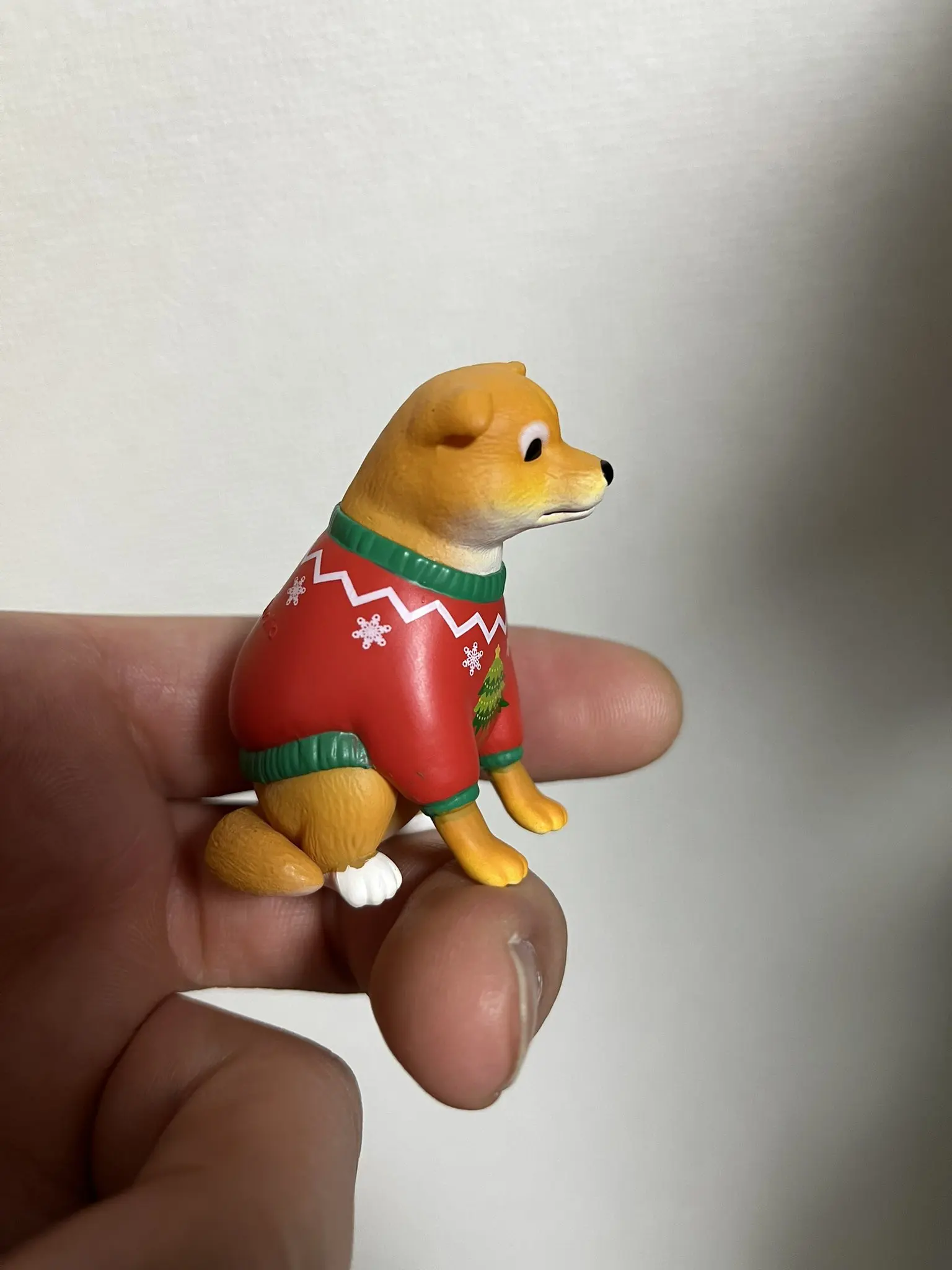 Qualia Figura Shiba Inu articulada – Juguete tierno decorativo - imagen 4
