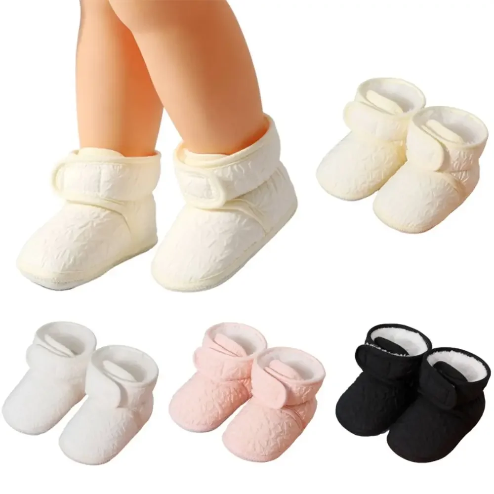 Botines de invierno antideslizantes de alta calidad para bebés, zapatos de nieve suaves y cálidos para niñas y niños, zapatos para caminar para recién nacidos de Color sólido para niños pequeños